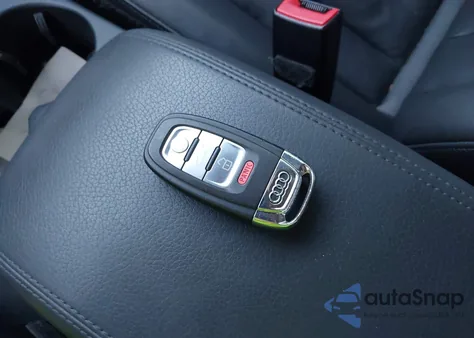 2016 Audi Q5 2.0T Premium z USA, uszkodzony, nr VIN WA1L2AFPXGA048086